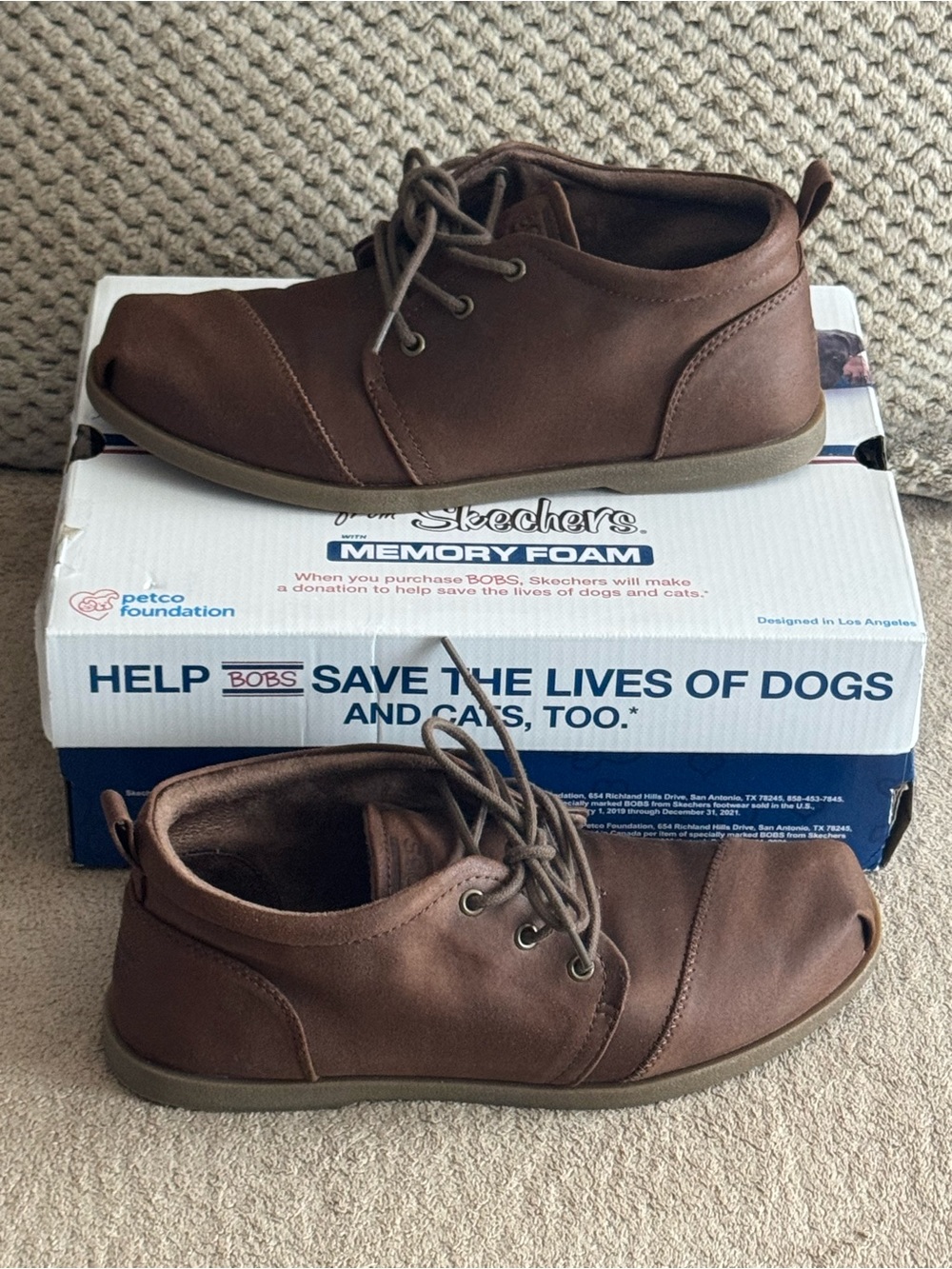 BOBS Skechers Chill Luxe Think Big Women’s Size 9 Brown Lace-Up Shoes